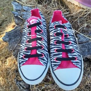 Converse All Star Girls women, Sz 3 Black, white,Pink Zebra, Low Top shoe
